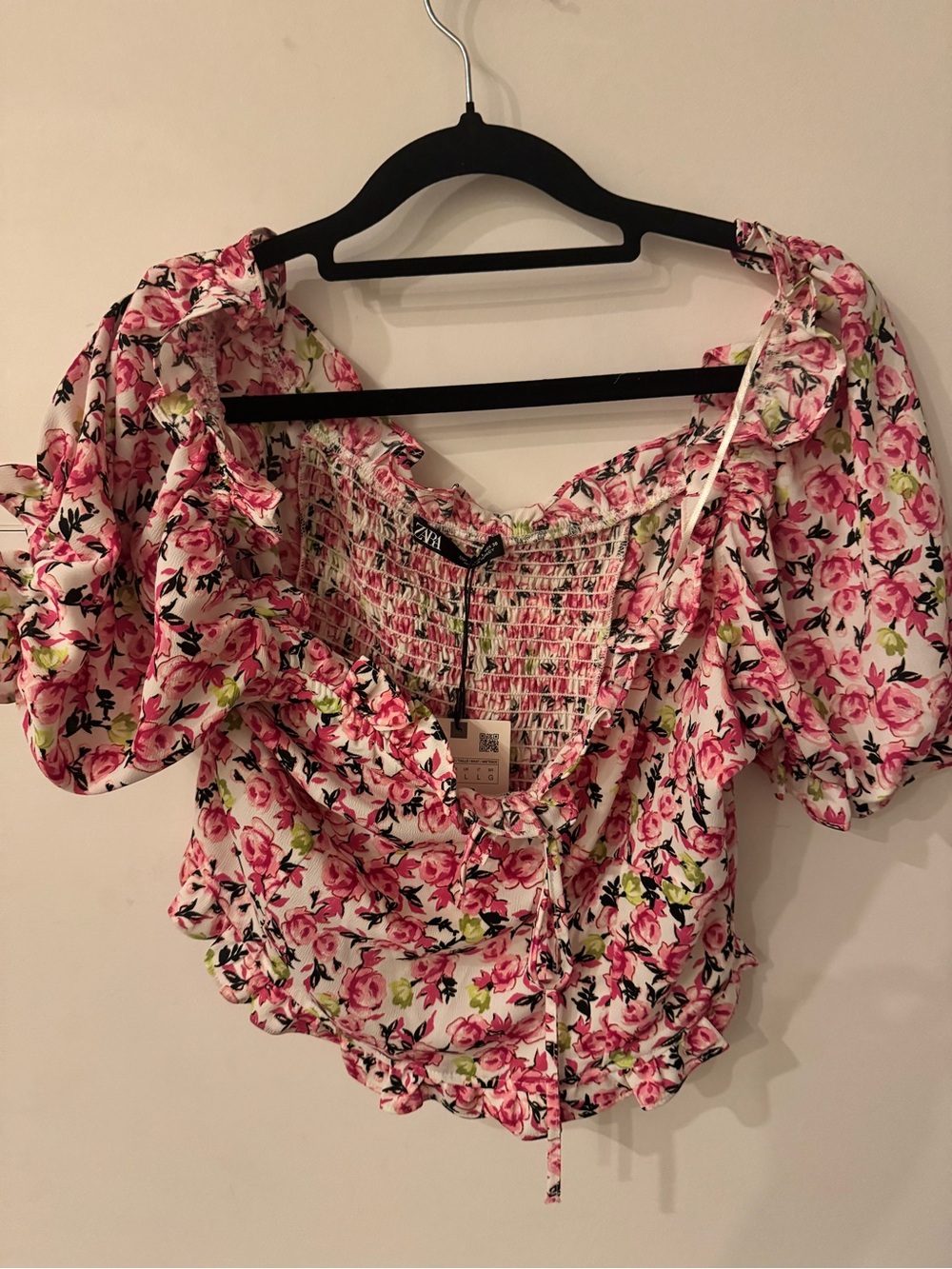 Zara Pink Floral Smocked Puff-Sleeve Crop Top - size L